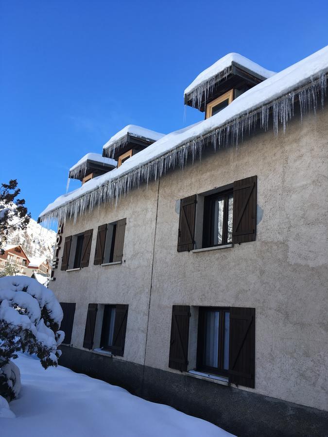 Auberge De Violaine Ле-Монетьє-ле-Бен Екстер'єр фото